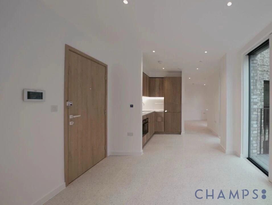 Property photo 3 of 12 Gallery