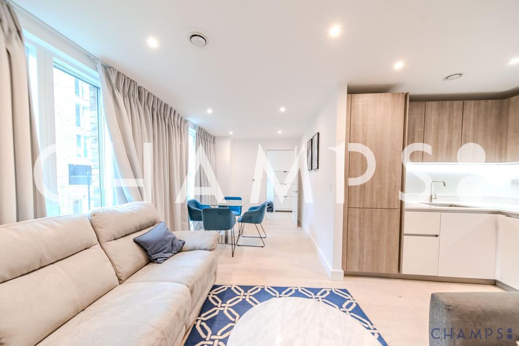 Property photo 3 of 7 Gallery