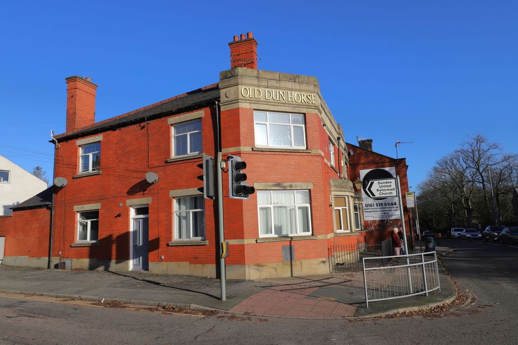 Property photo 1 of 13