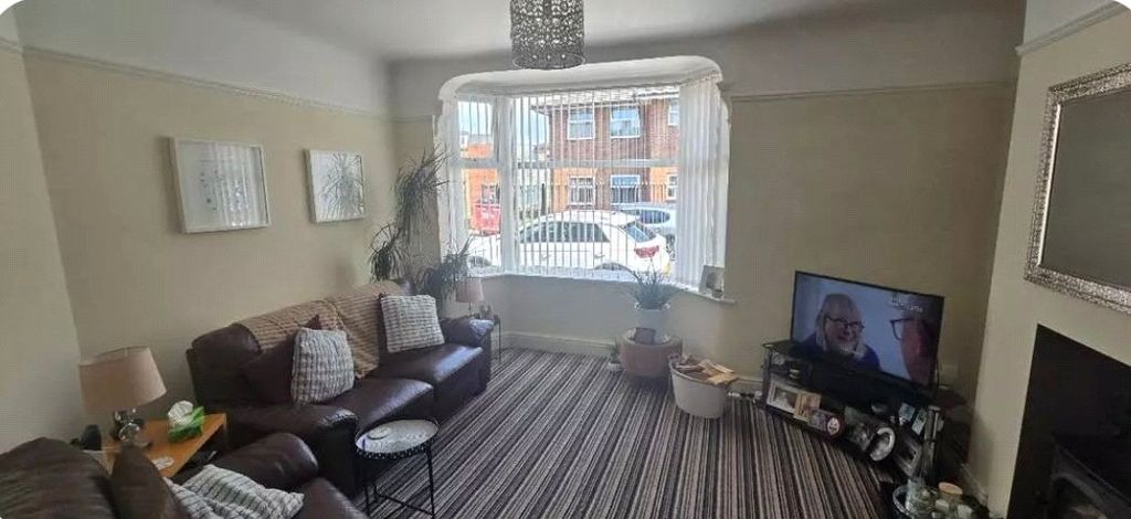 Property photo 2 of 9 Picture No. 08