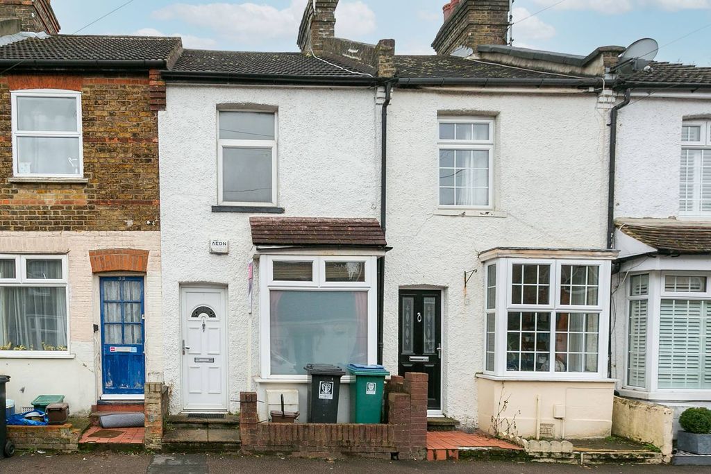 Property photo 2 of 11