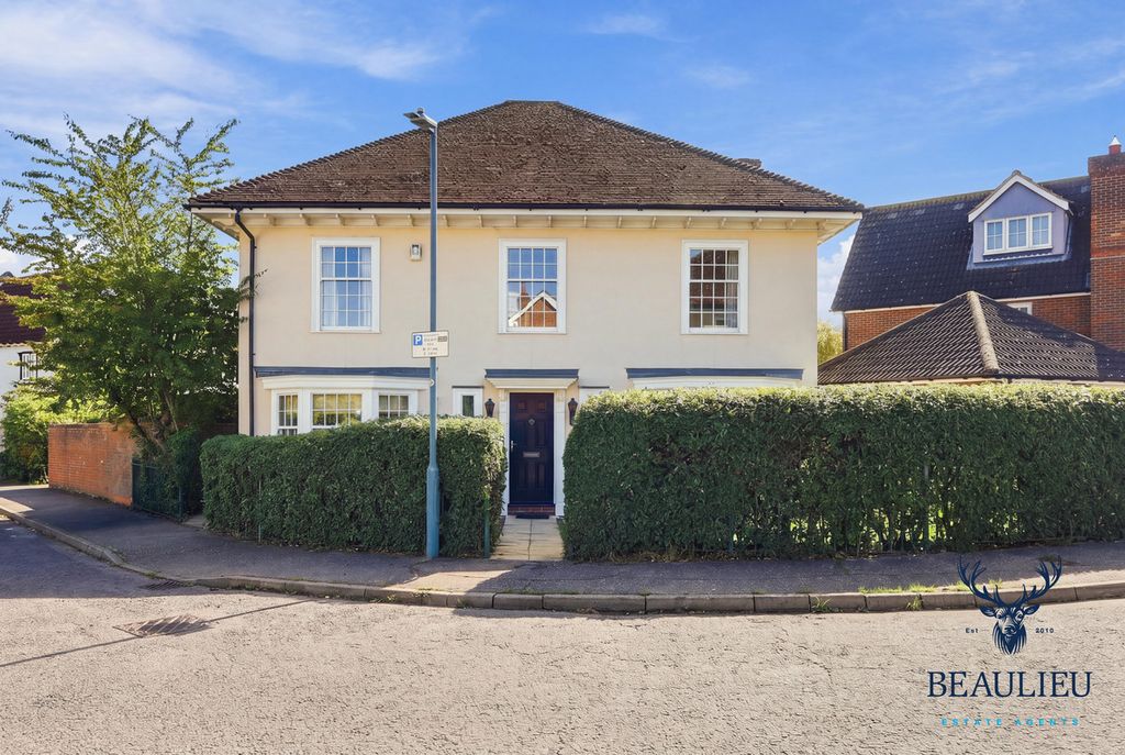 Property photo 1 of 34