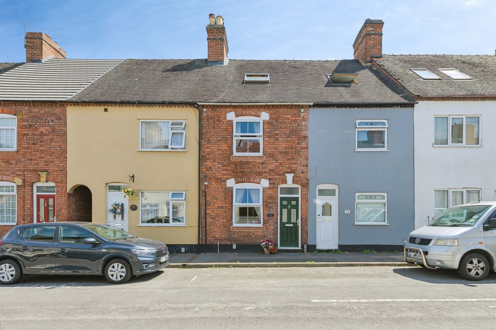 Property photo 1 of 16