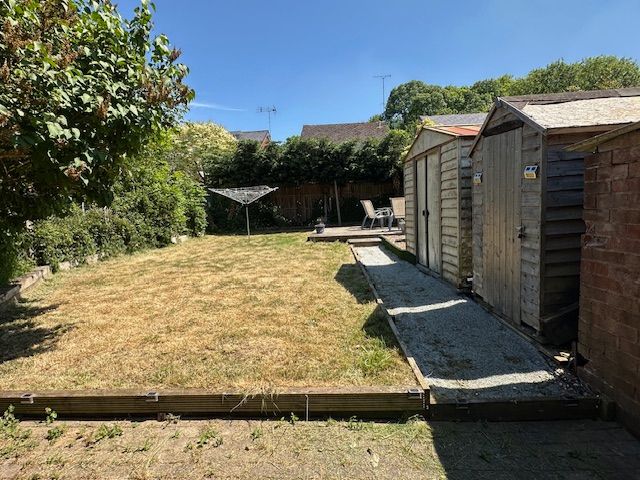 Property photo 2 of 7 Rear