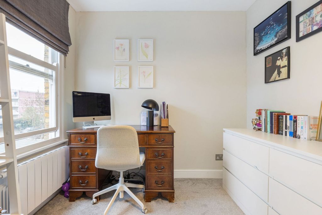 Additional image 7 of 2 bed flat for saleCentral Richmond TW9