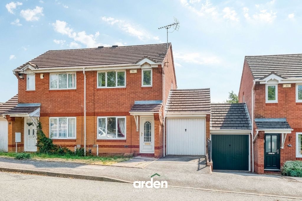 Property photo 1 of 11