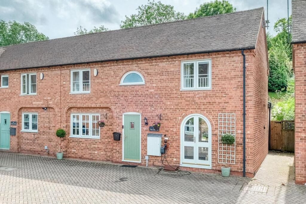 Property photo 1 of 24