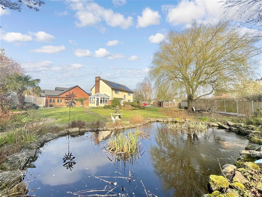 Property photo 2 of 20 Garden