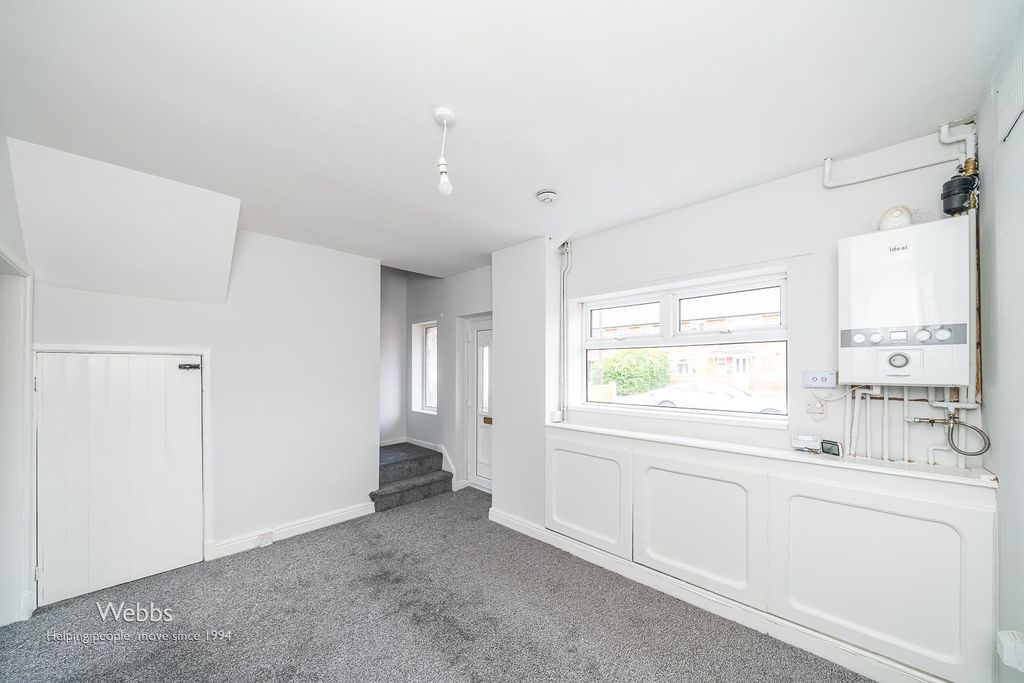 Property photo 2 of 24 Â© Webbs Estate Agents Â© (1 Of 20).Jpg