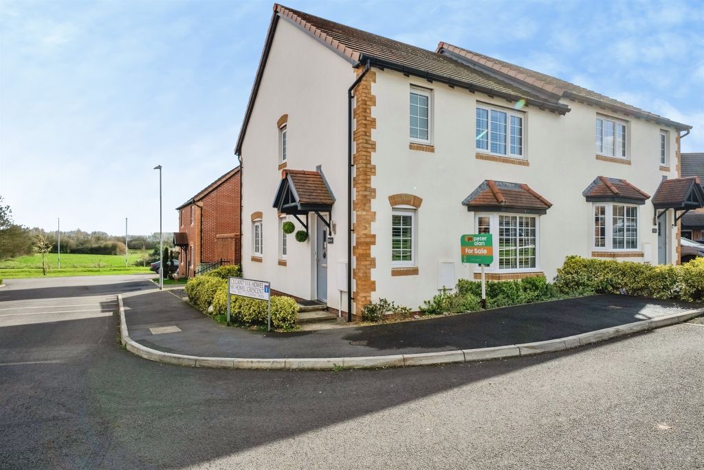 Property photo 2 of 20