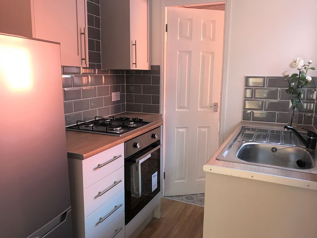 Property photo 1 of 5