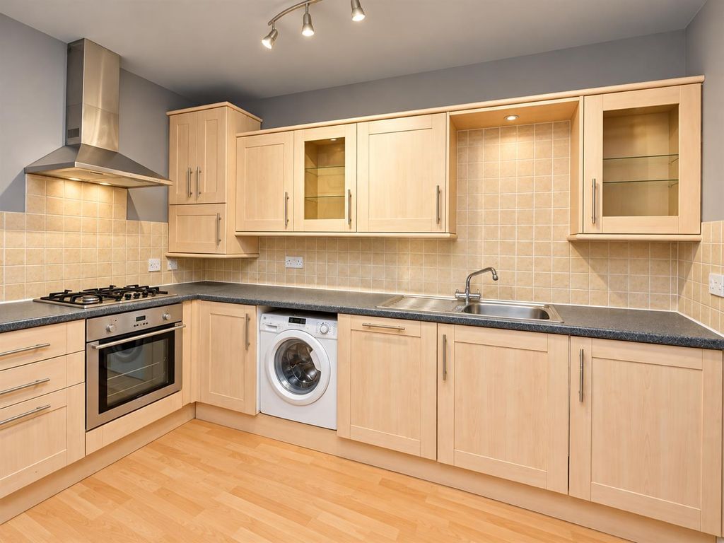 Property photo 3 of 7 Modern Maple Kitchen With Stainless Appliances.Png