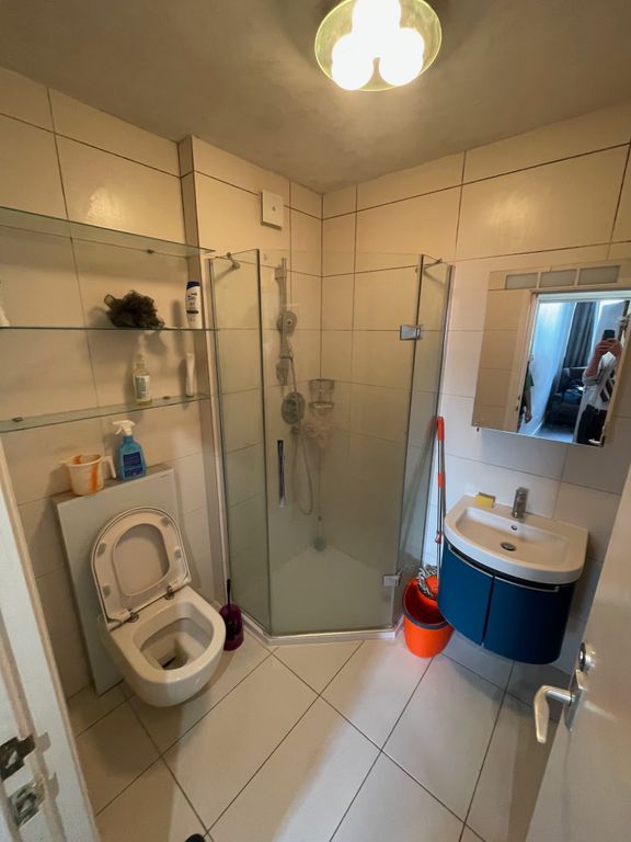 Property photo 2 of 4