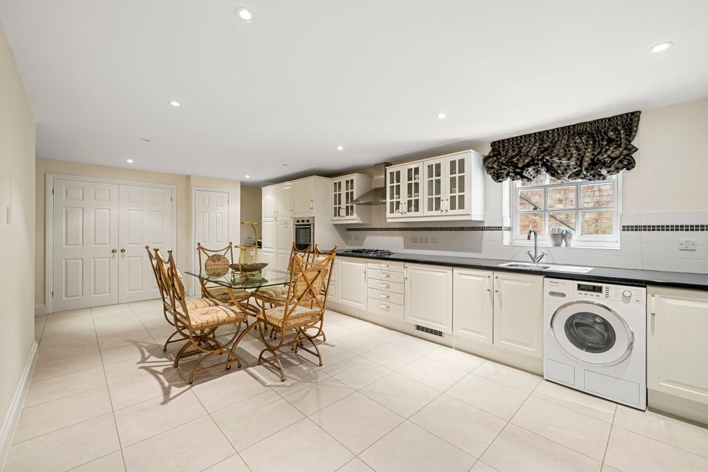 Additional image 21 of 8 bed property for saleLarchlands, Larch Avenue, Sunnigdale, Berkshire SL5, United Kingdom