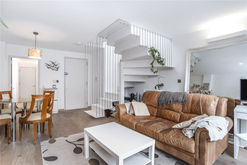 Property photo 1 of 13 Reception Room