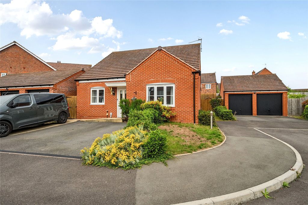 Property photo 1 of 16 Picture No. 34