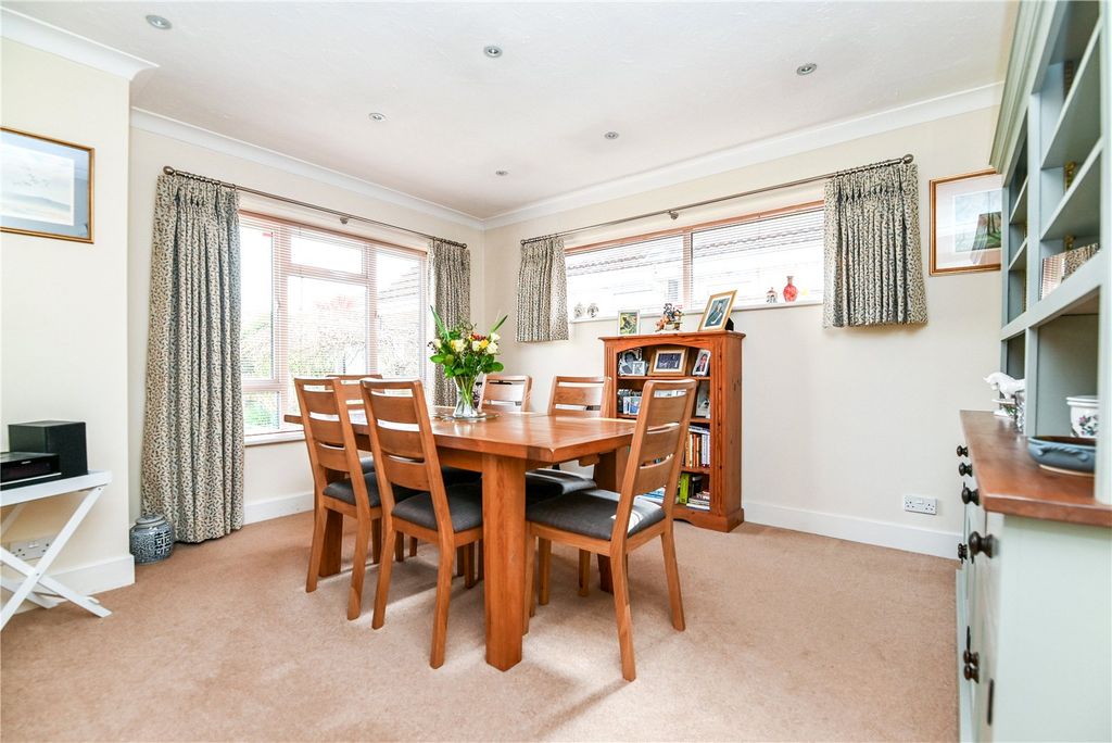 Property photo 3 of 17 Dining Room