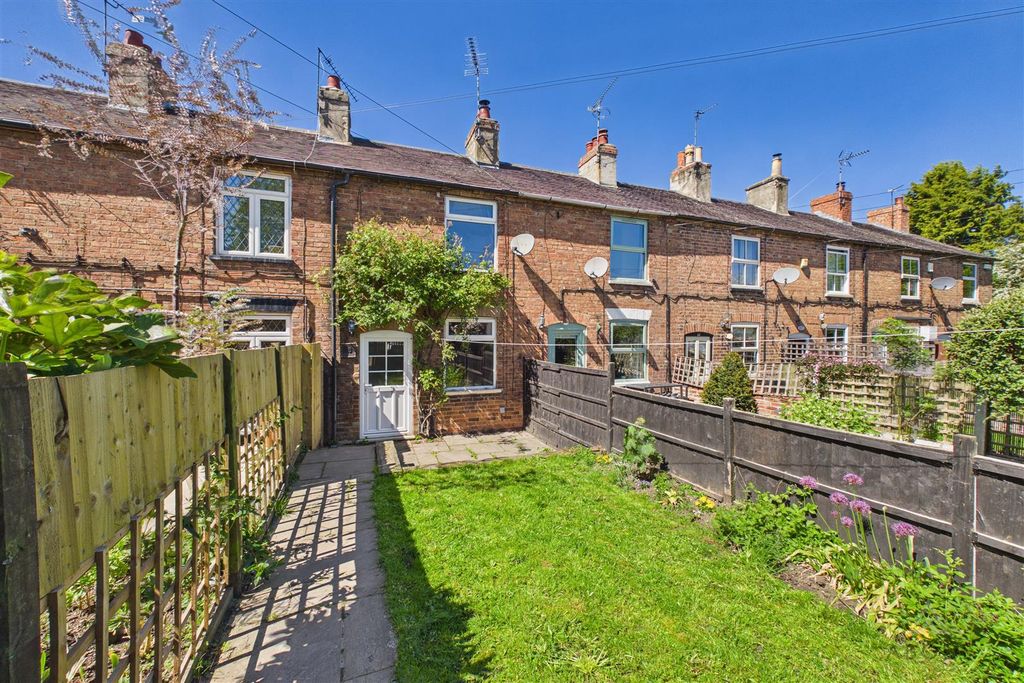 Property photo 1 of 17 Cam02544G0-Pr0378-Still014.Jpg
