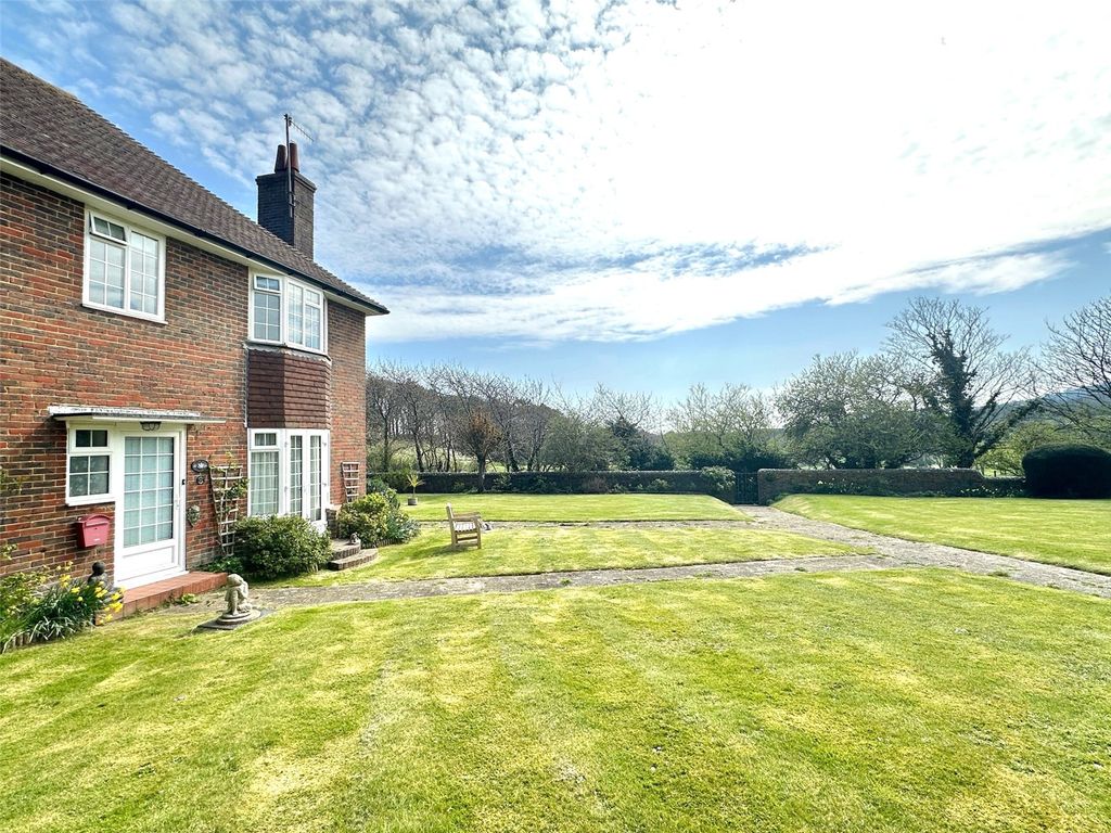 Property photo 1 of 14 Picture No. 24