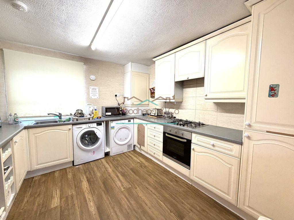 Property photo 3 of 6 Img_5343.Jpg