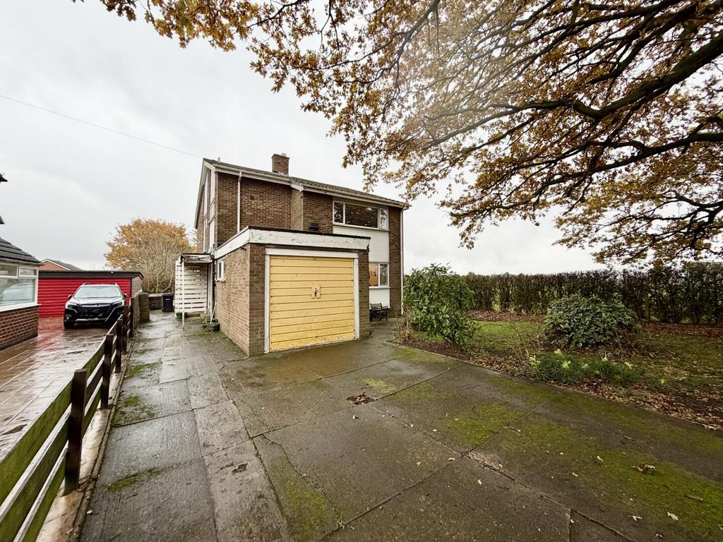 Property photo 1 of 25 Exterior