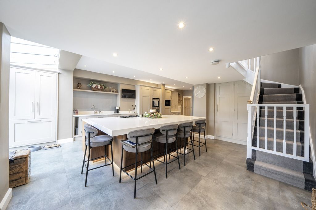 Additional image 30 of 7 bed detached house for saleShirley Church Road, Croydon CR0
