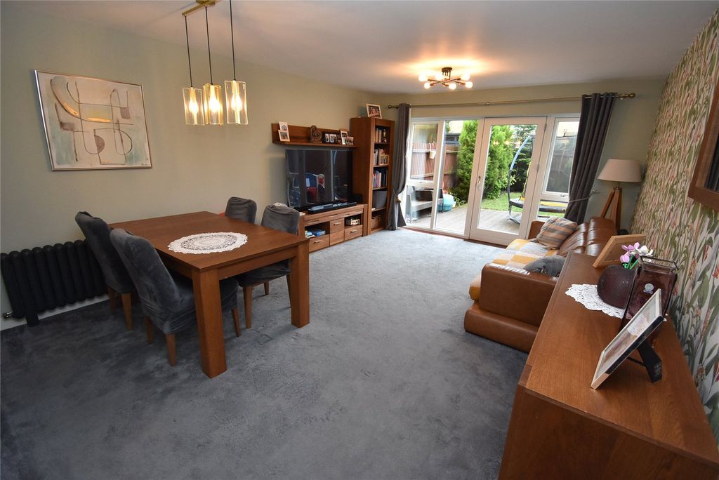 Property photo 3 of 15 Picture No. 13