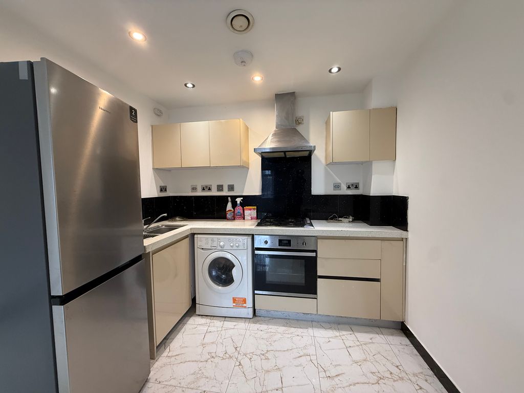 Property photo 2 of 4