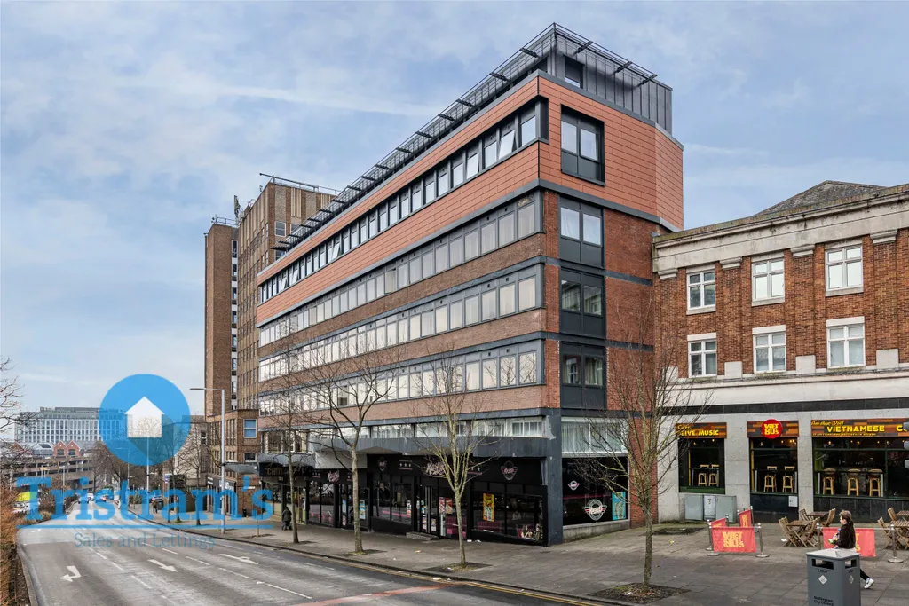Apartment in Nottingham, Hockley, The Meadows - View 6