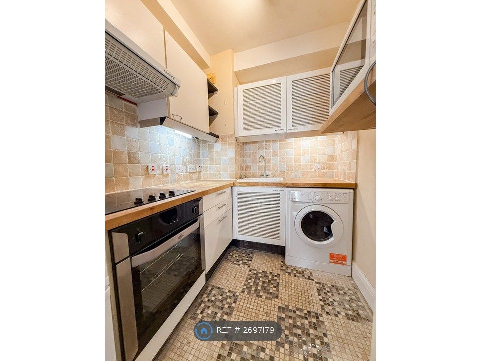 Property photo 3 of 4