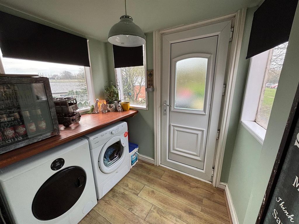 Additional image 6 of 5 bed maisonette for saleNewbegin, Hornsea HU18
