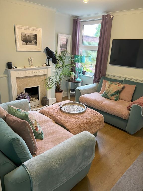 Property photo 1 of 21