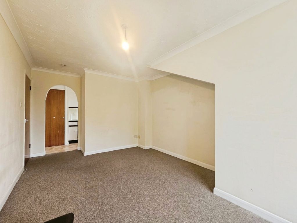 Property photo 3 of 7 Reception Room