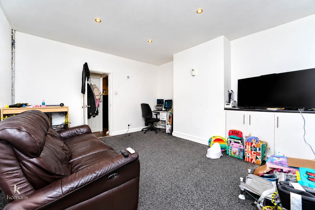 Property photo 2 of 10 Washington Street_-7.Jpg