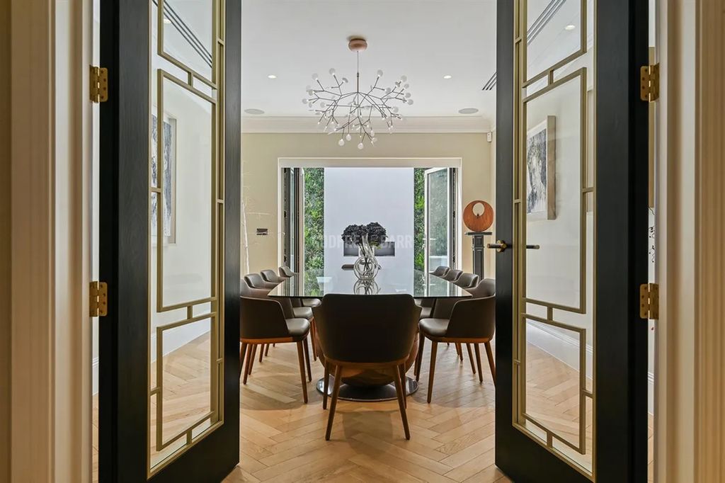 Additional image 4 of 3 bed flat to rentBushey Heath, Bushey WD23