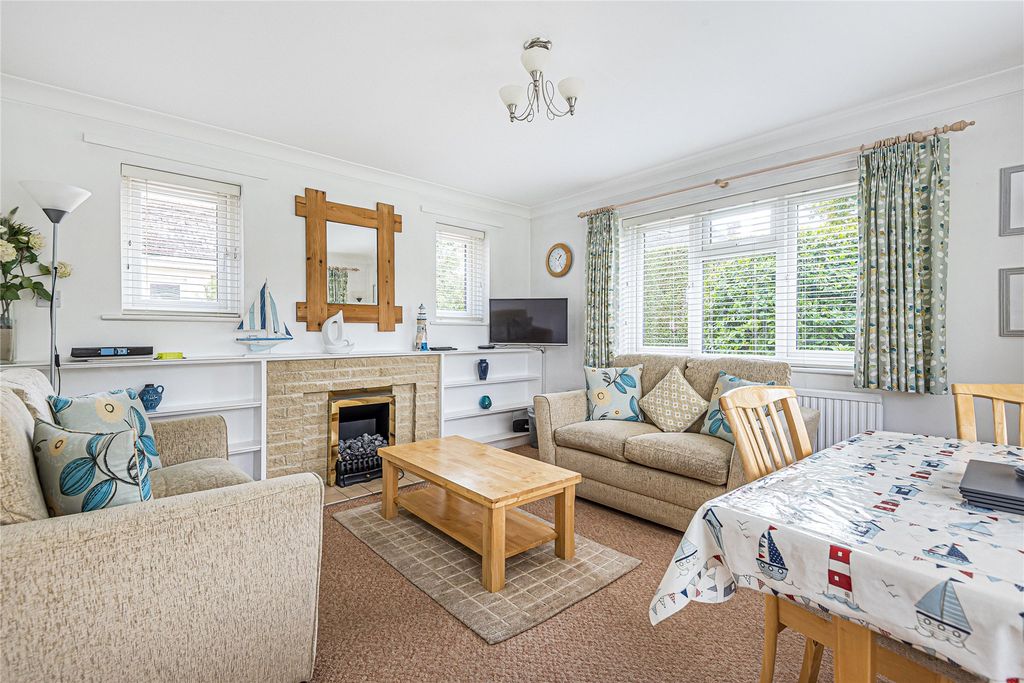 Property photo 2 of 12 Picture No. 02