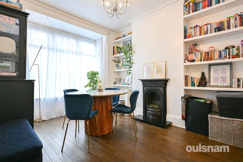 Property photo 3 of 39 Picture No. 20