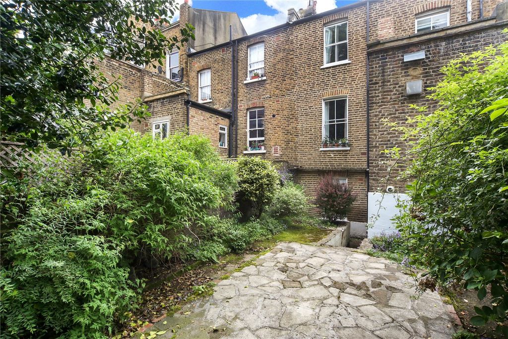 Property photo 3 of 9 Picture No. 34