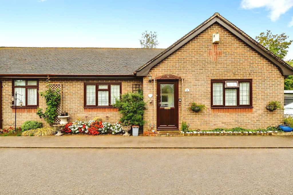 Property photo 1 of 23 Pbox-Img.Png