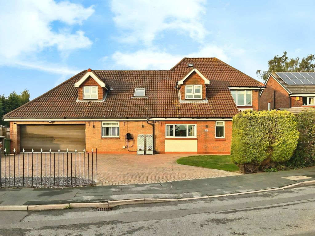 Property photo 1 of 29