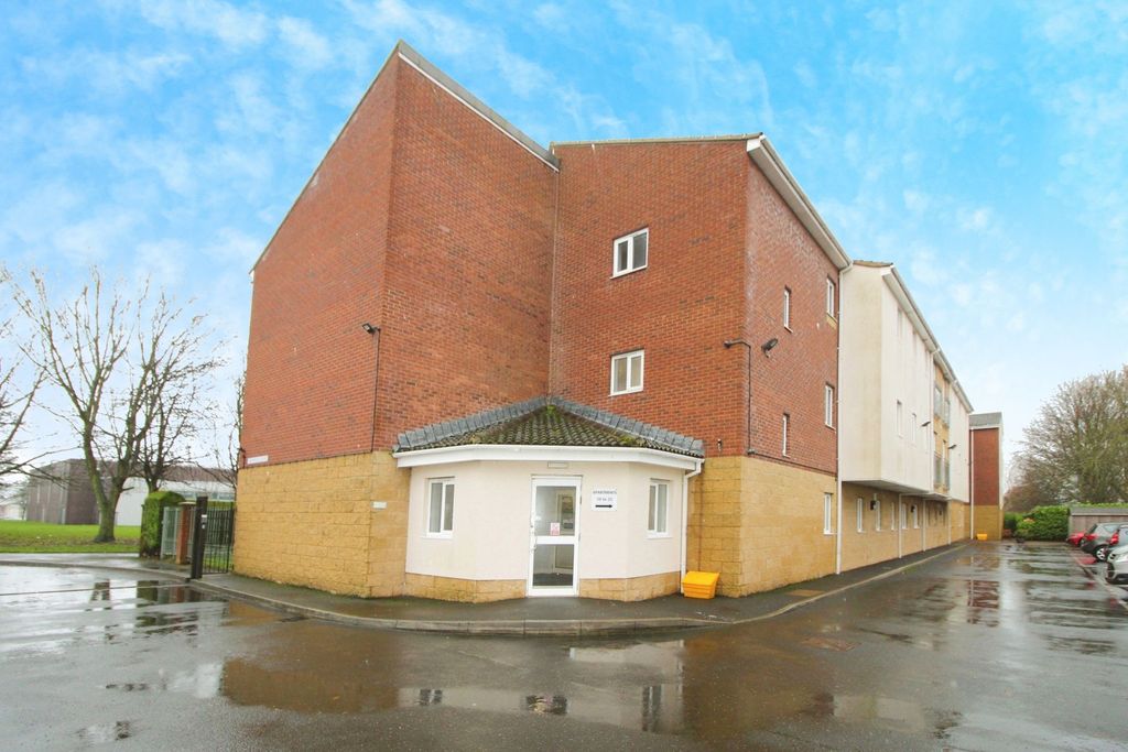 Property photo 1 of 10