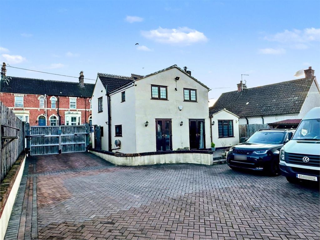 Property photo 1 of 33 Honeysuckle Cottage..Jpg