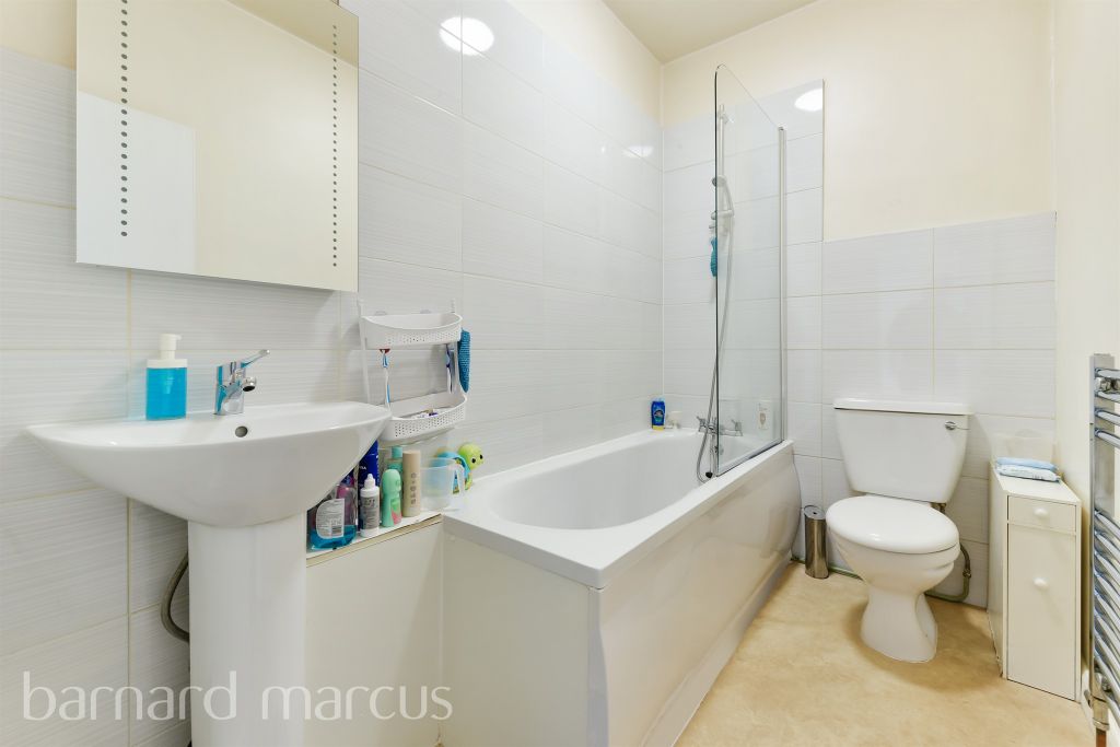 Property photo 3 of 8