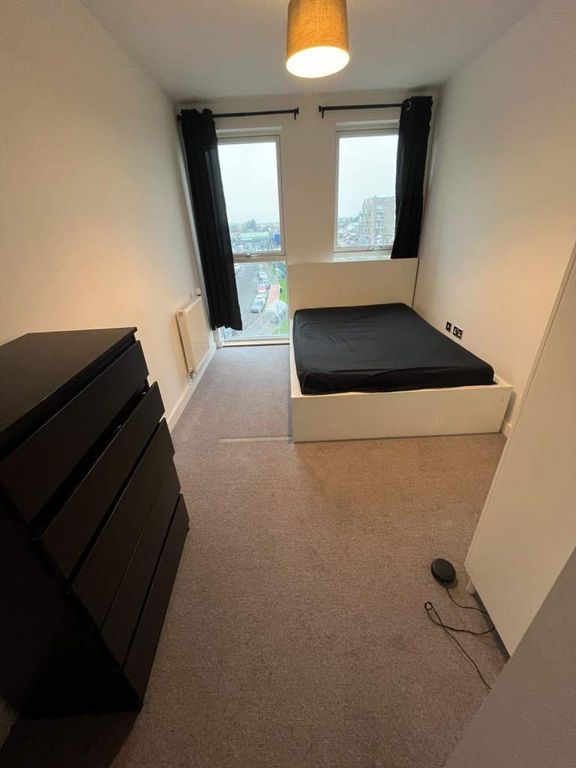 Property photo 1 of 6