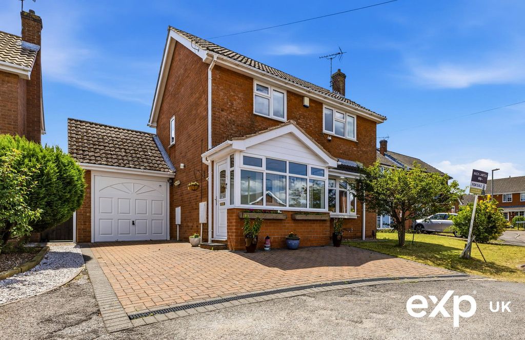 Property photo 1 of 31