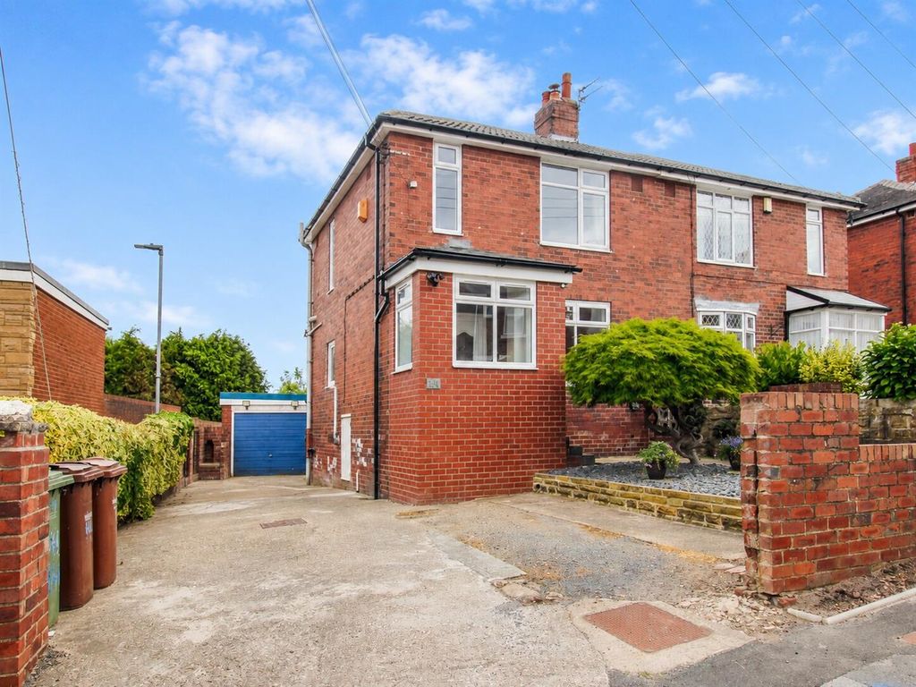 Property photo 1 of 18
