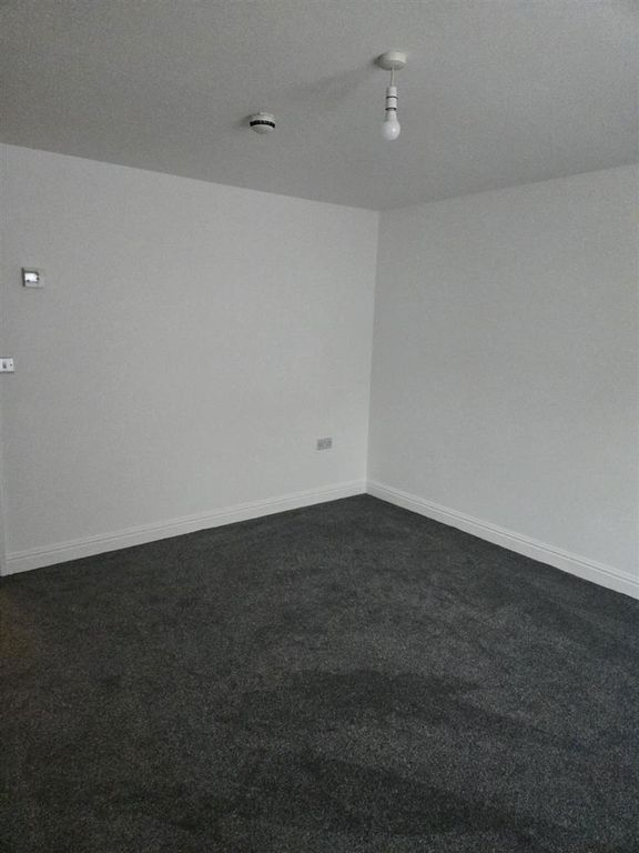 Property photo 3 of 12 Whatsapp Image 2026-04-02 At 09.17.54 (2).Jpeg