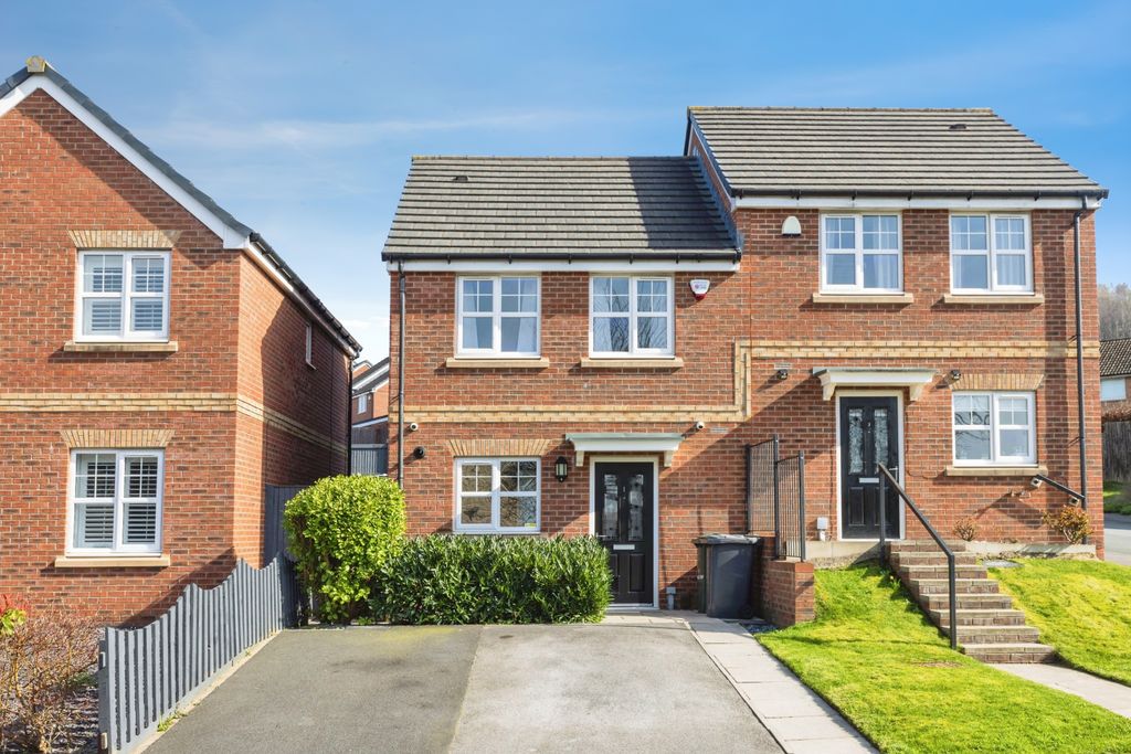 Property photo 1 of 15 Front View