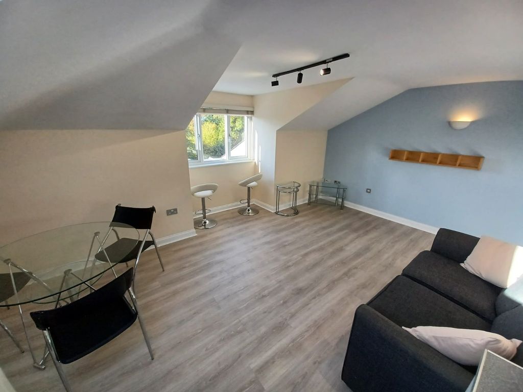 Property photo 3 of 13 Picture No. 45