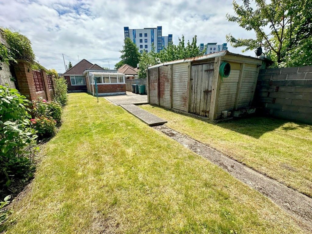 Property photo 2 of 15